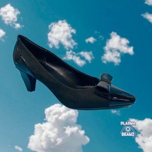 Bella Vita Black Bow Pumps 6M